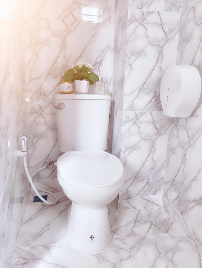 Aora Boutique Hotel Ekkamai 曼谷 外观 照片